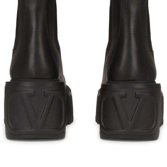 Valentino V logo platform boots - Picture 13 of 13